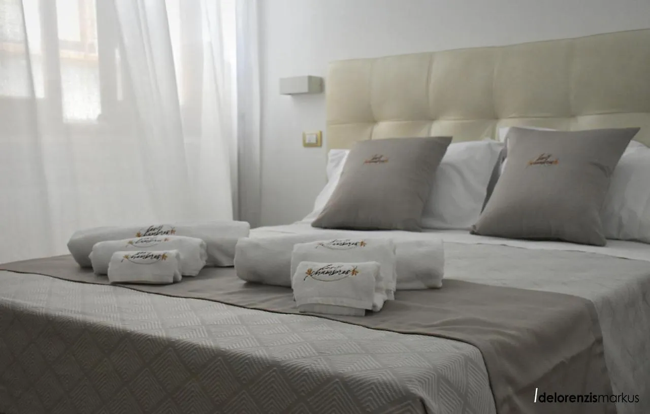 Couette-café Les 3 Chambres Lecce Italie